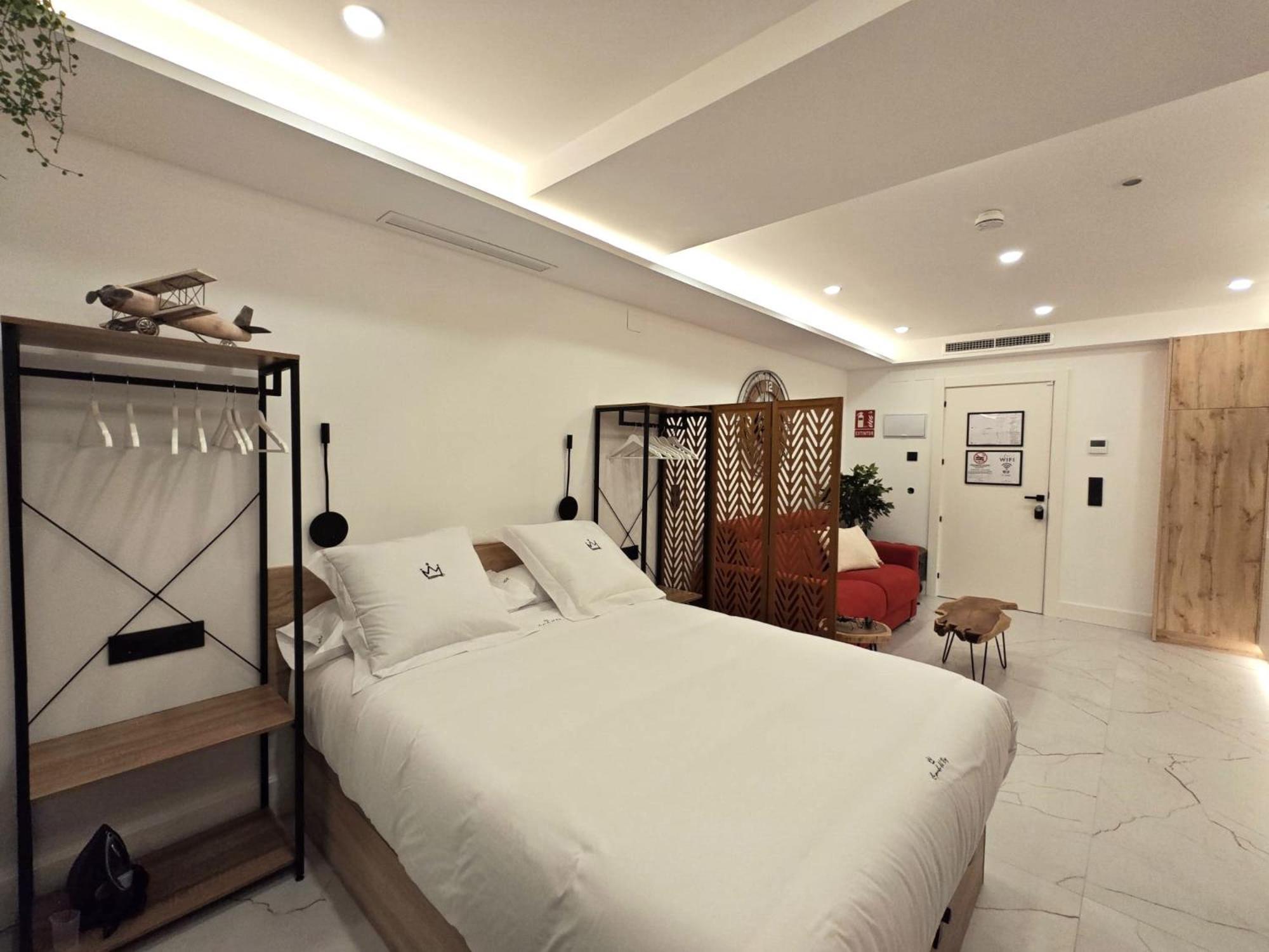 La Parada Del Rey - Luxury Suites Plasencia Kültér fotó