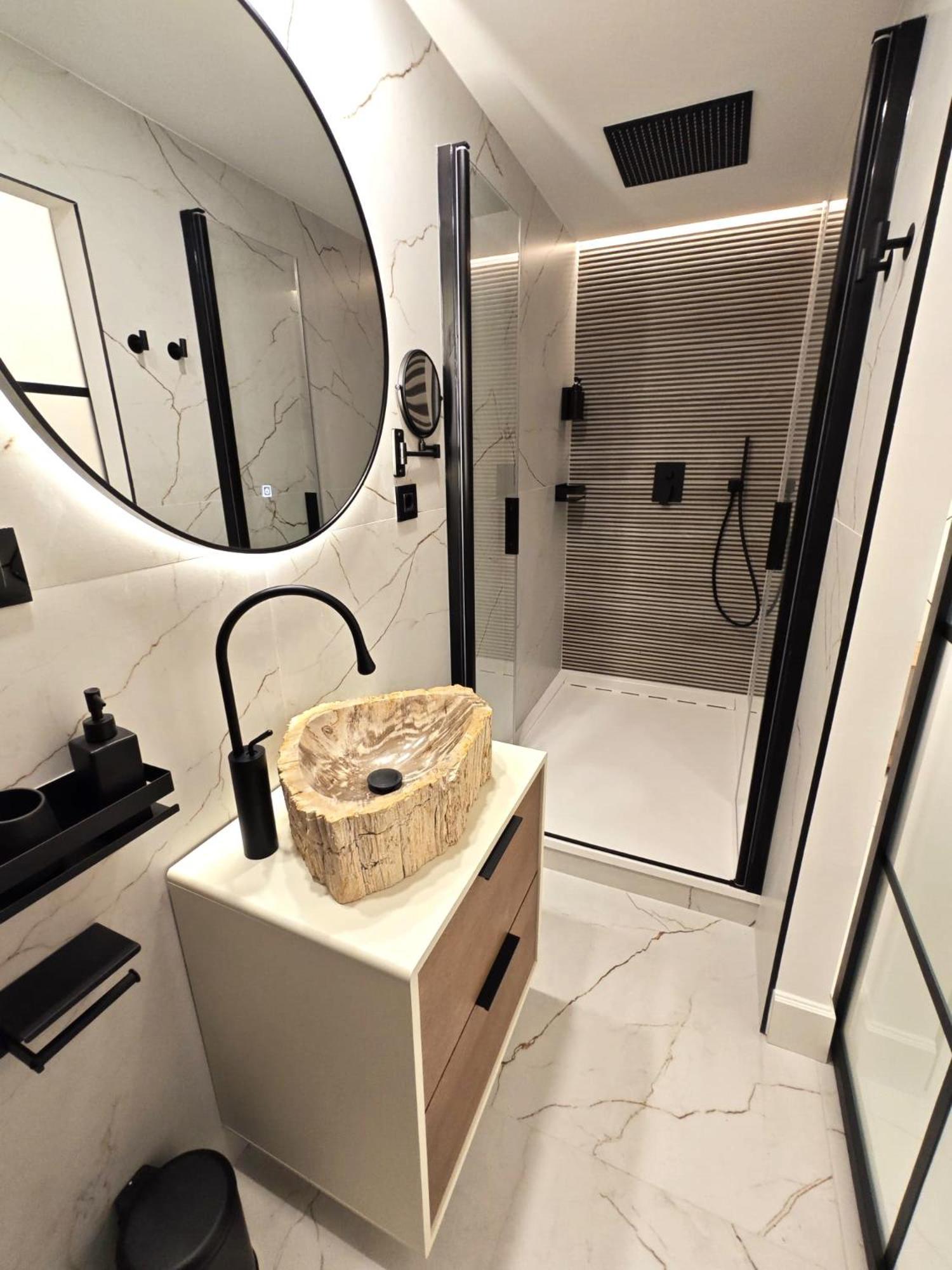 La Parada Del Rey - Luxury Suites Plasencia Kültér fotó