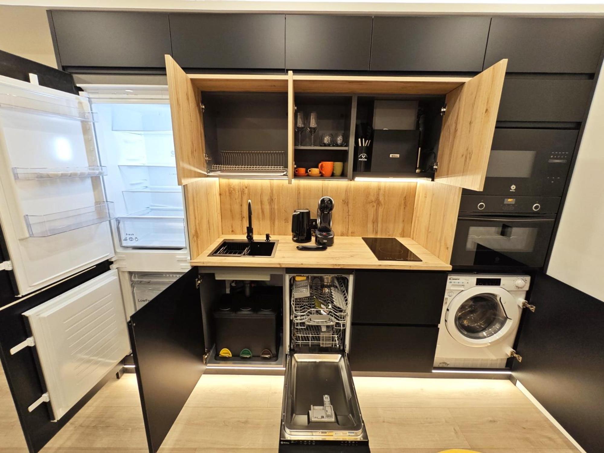 La Parada Del Rey - Luxury Suites Plasencia Kültér fotó