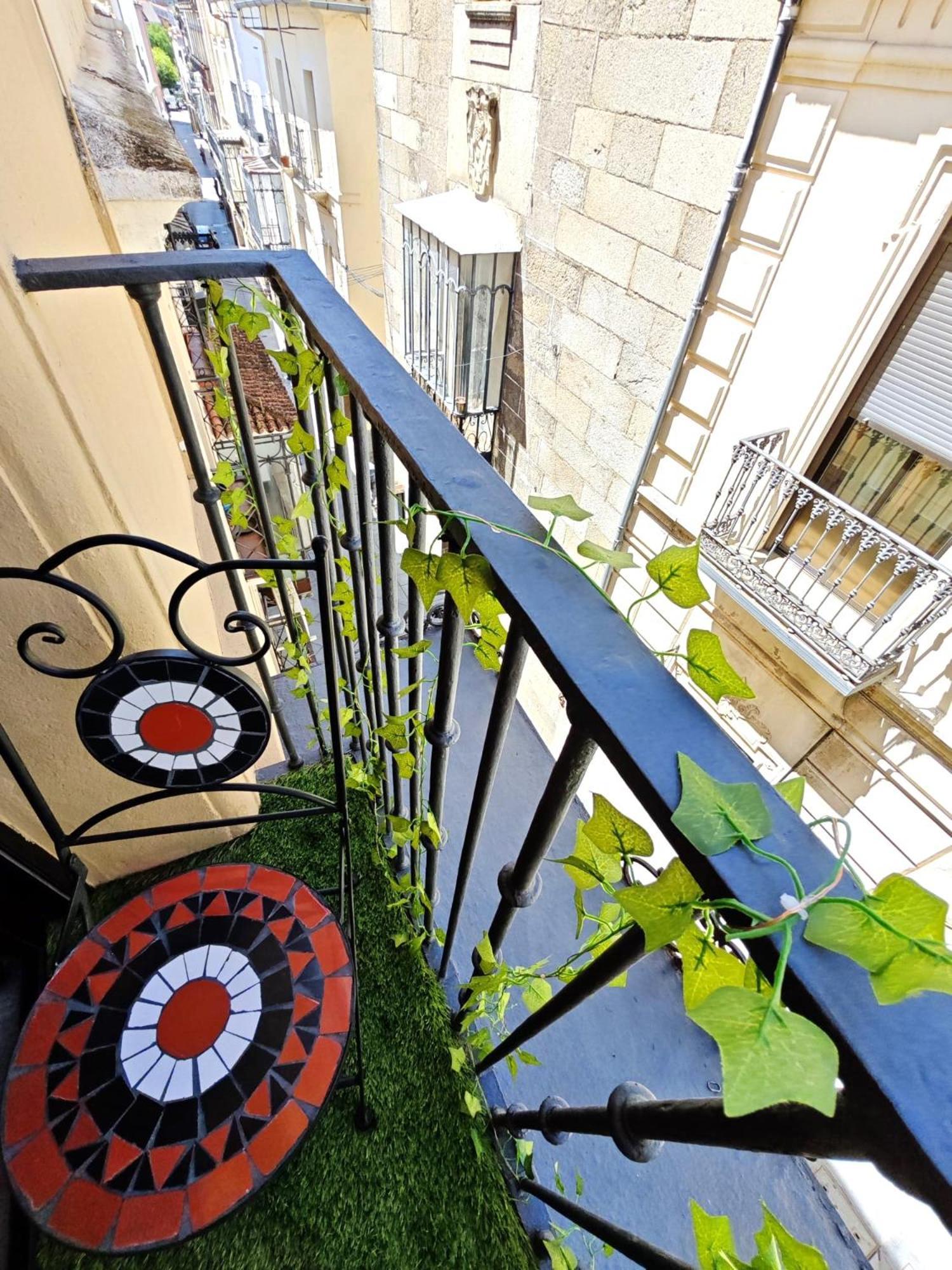 La Parada Del Rey - Luxury Suites Plasencia Kültér fotó
